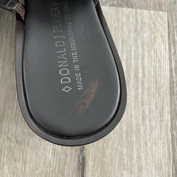 Donald J. Pliner Lea Bronze Platform Sandals - Size: 9.5 - Picture 5 of 11